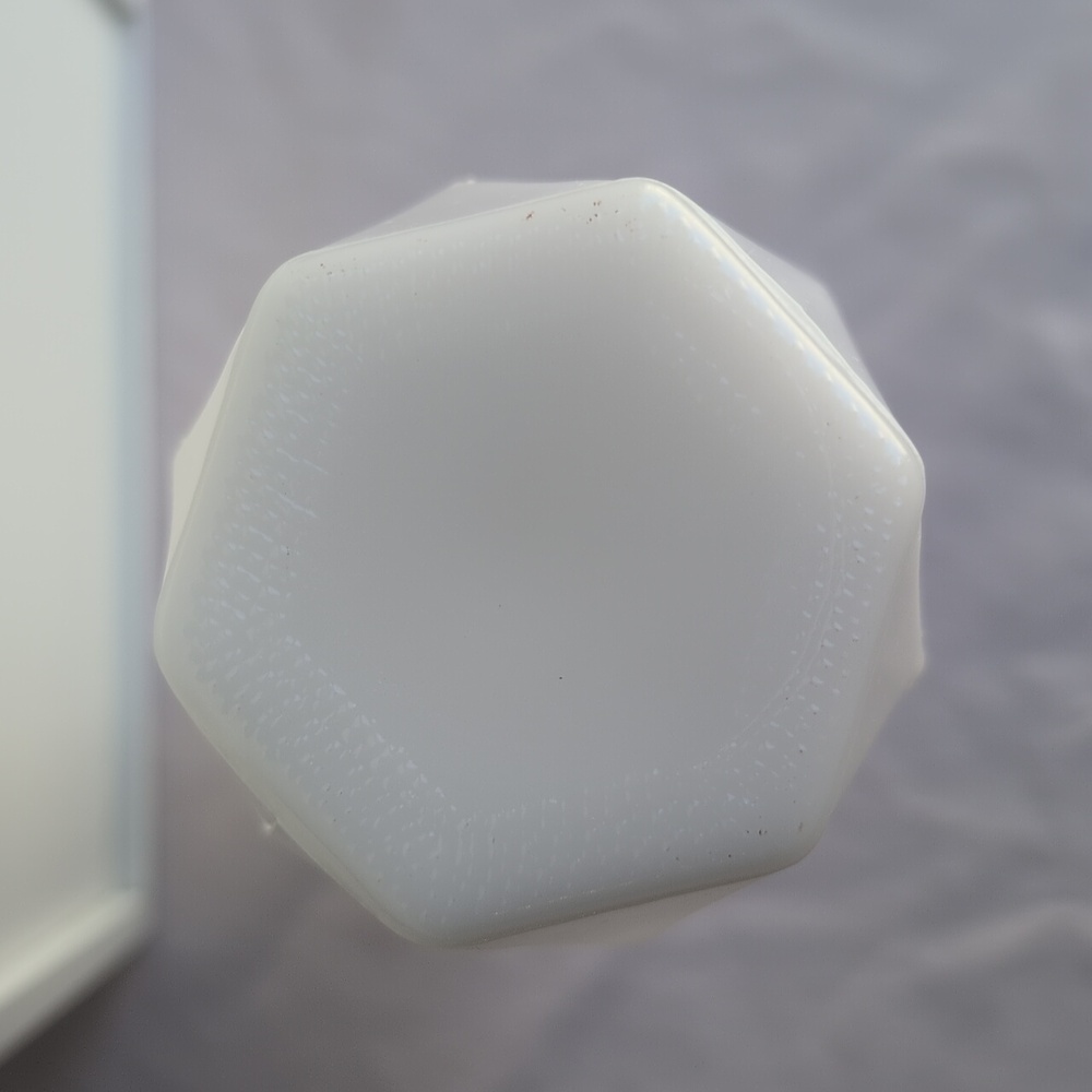 Vintage white milk glass bud vase - Picture 3 of 3